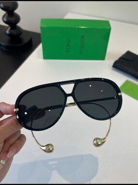 Bottega Veneta Black Aviator Gold Teardrop Sunnies